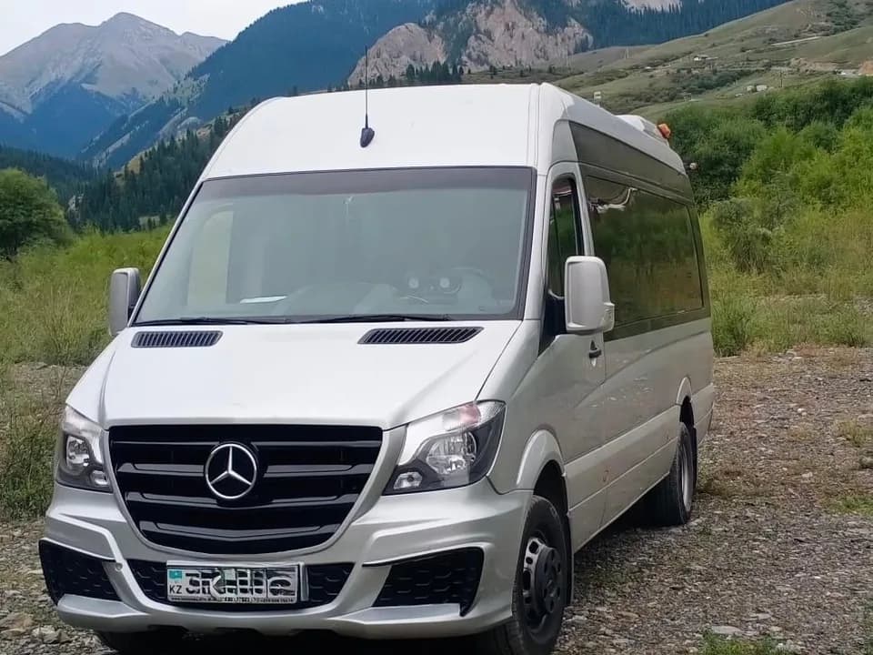 Автобус для сопровождающих, Пассажирский, 14–18 мест: вид снаружи